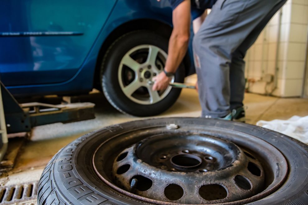 Motori: cambio gomme 