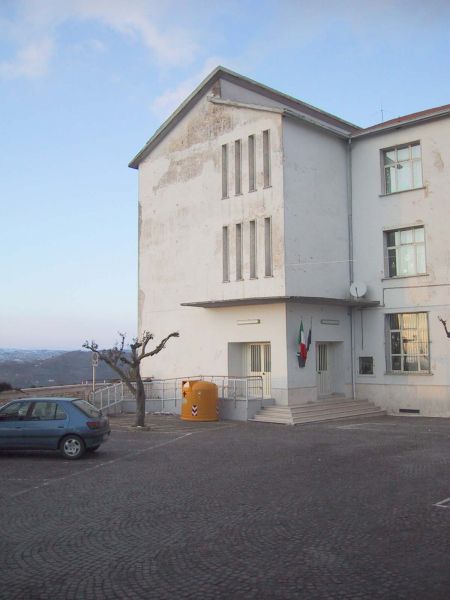 Prima dei lavori - Fronte edificio in Piazza Roma